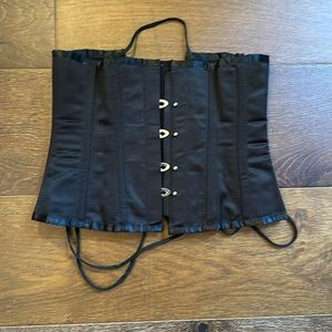 Orchard corset size 22